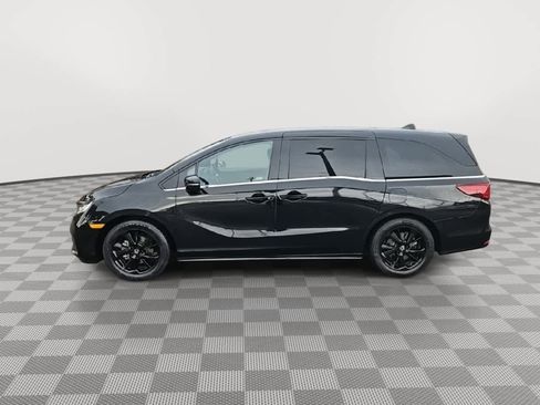 Used 2023 Honda Odyssey Sport image 5