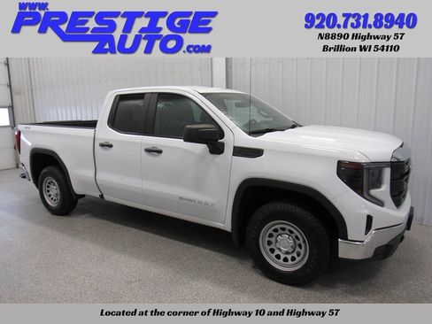 Used 2023 GMC Sierra 1500 Pro w/ Pro Value Package AWD/4WD image 3