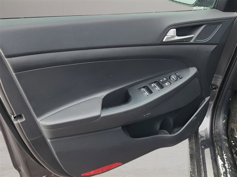 Certified 2021 Hyundai Tucson Limited image 14