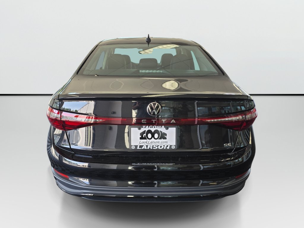 New 2026 Volkswagen Jetta SE FWD image 4