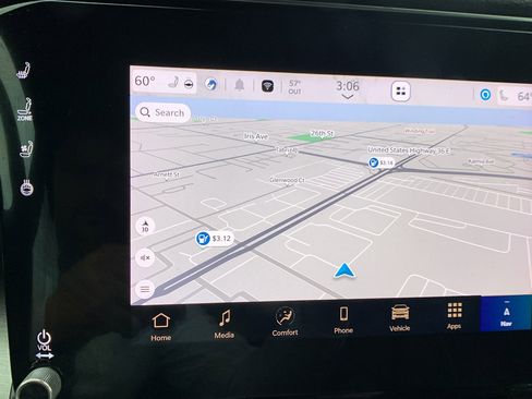 Used 2025 Jeep Wagoneer 4WD image 18