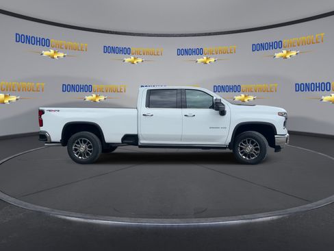 New 2026 Chevrolet Silverado 3500 LTZ w/ LTZ Plus Package AWD/4WD image 12