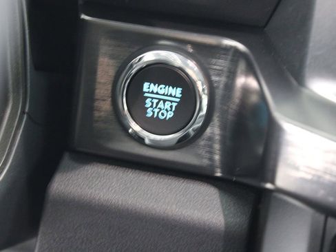 New 2026 Ford F250 Lariat w/ Black Appearance Package image 44