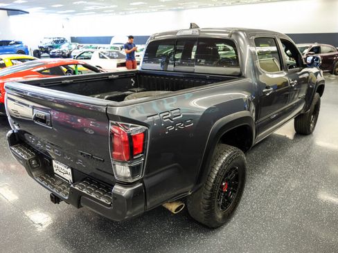 Used 2022 Toyota Tacoma TRD Pro image 8