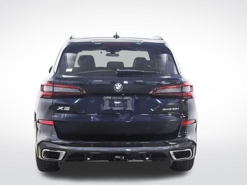 Used 2021 BMW X5 xDrive40i w/ M Sport Package AWD/4WD image 4