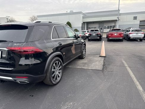 Used 2026 Mercedes-Benz GLE 350 4MATIC image 3