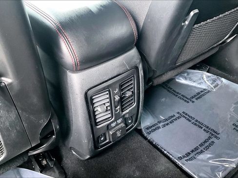 Used 2024 Dodge Durango R/T AWD/4WD image 34