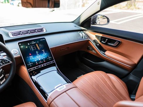 Used 2022 Mercedes-Benz S 580 4MATIC Sedan image 24