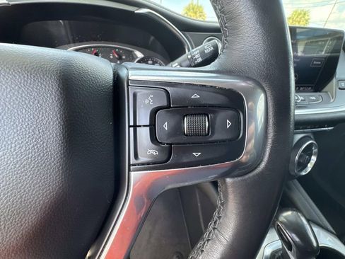 Used 2019 Chevrolet Blazer LT image 23
