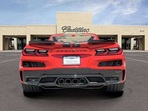 Used 2025 Chevrolet Corvette Z06 RWD image 6