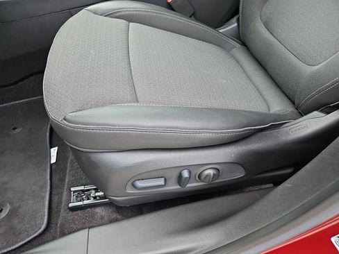 Used 2023 Buick Encore GX Select AWD/4WD image 13