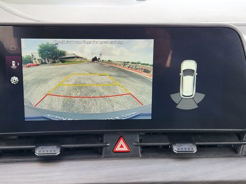 Used 2023 Kia Sportage X-Line w/ X-Line Premium Package AWD/4WD image 17