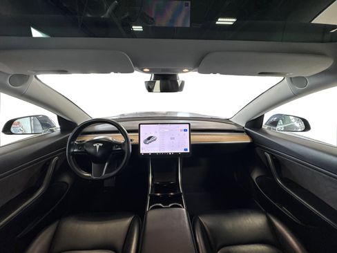 Used 2018 Tesla Model 3 Long Range image 16