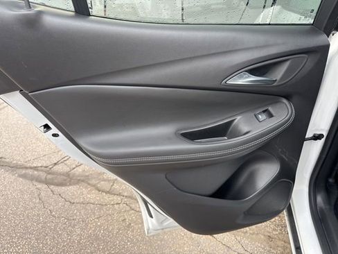 Used 2024 Buick Encore GX Avenir w/ Avenir Convenience Package image 17