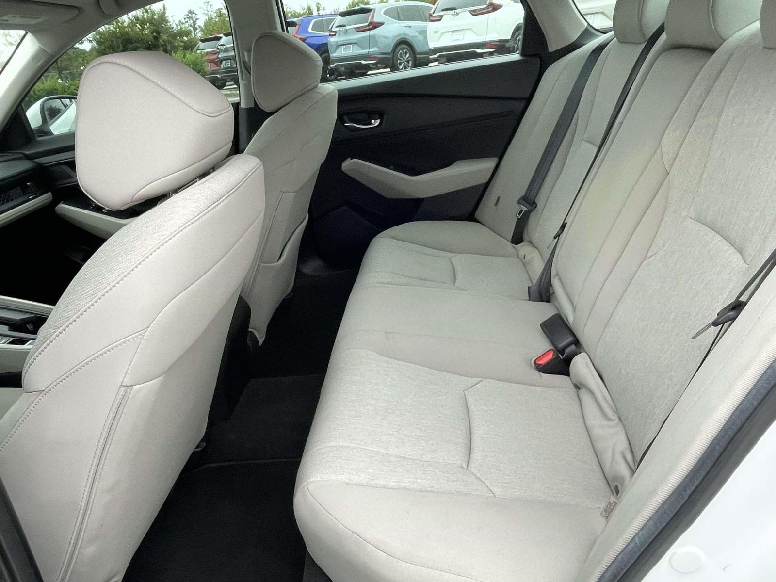 Used 2023 Honda Accord EX image 9