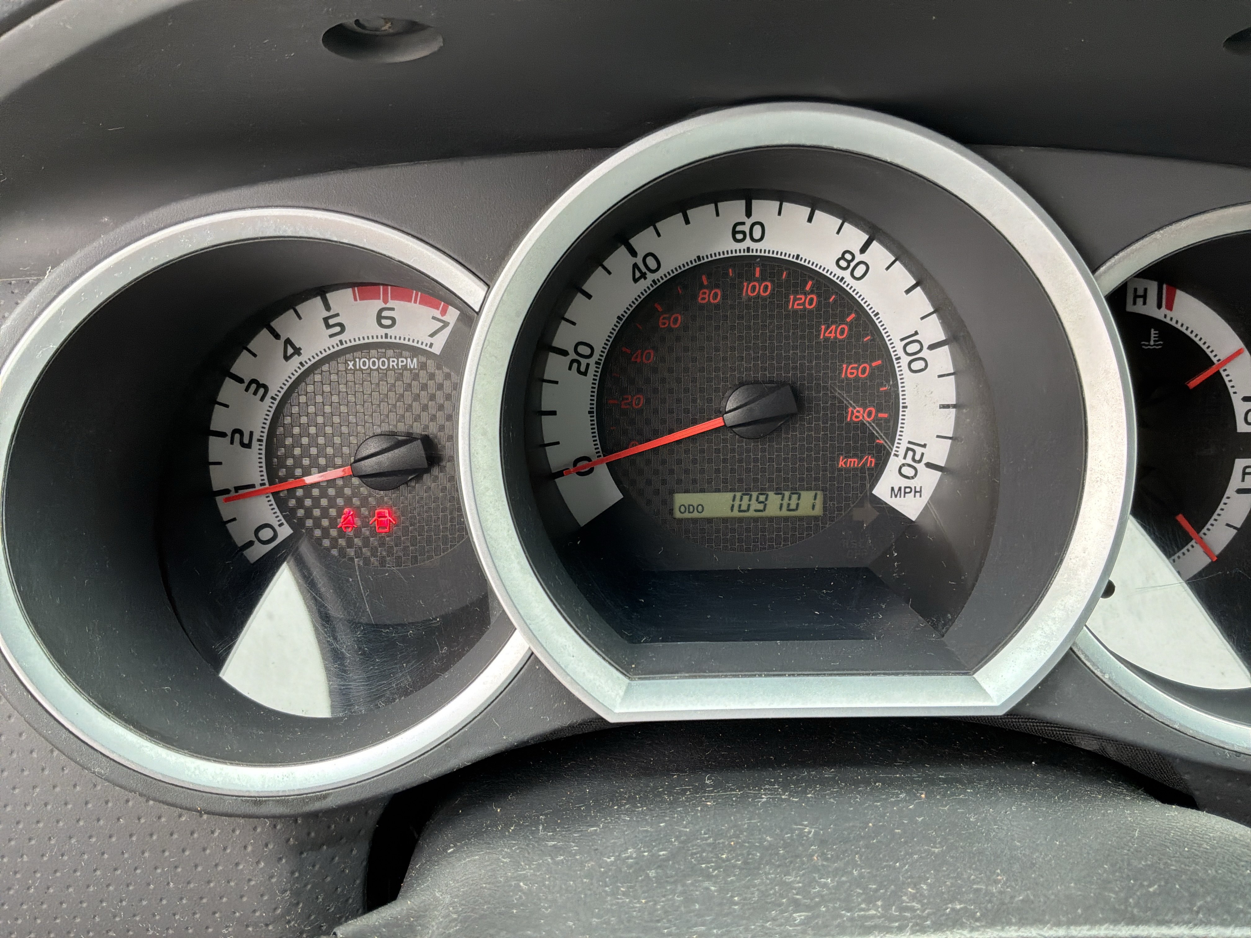 Used 2012 Toyota Tacoma PreRunner w/ SR5 Pkg RWD image 22