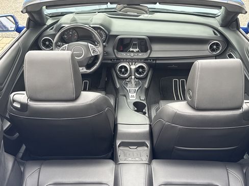 Used 2016 Chevrolet Camaro SS image 4