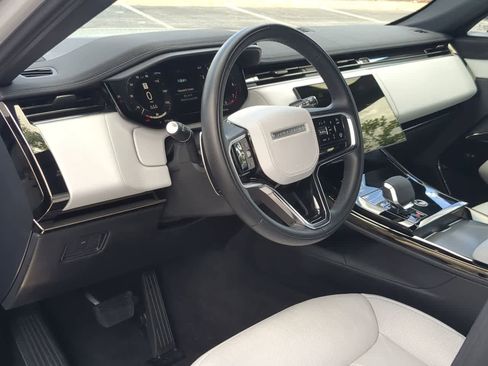 Certified 2025 Land Rover Range Rover Sport SE AWD/4WD image 10