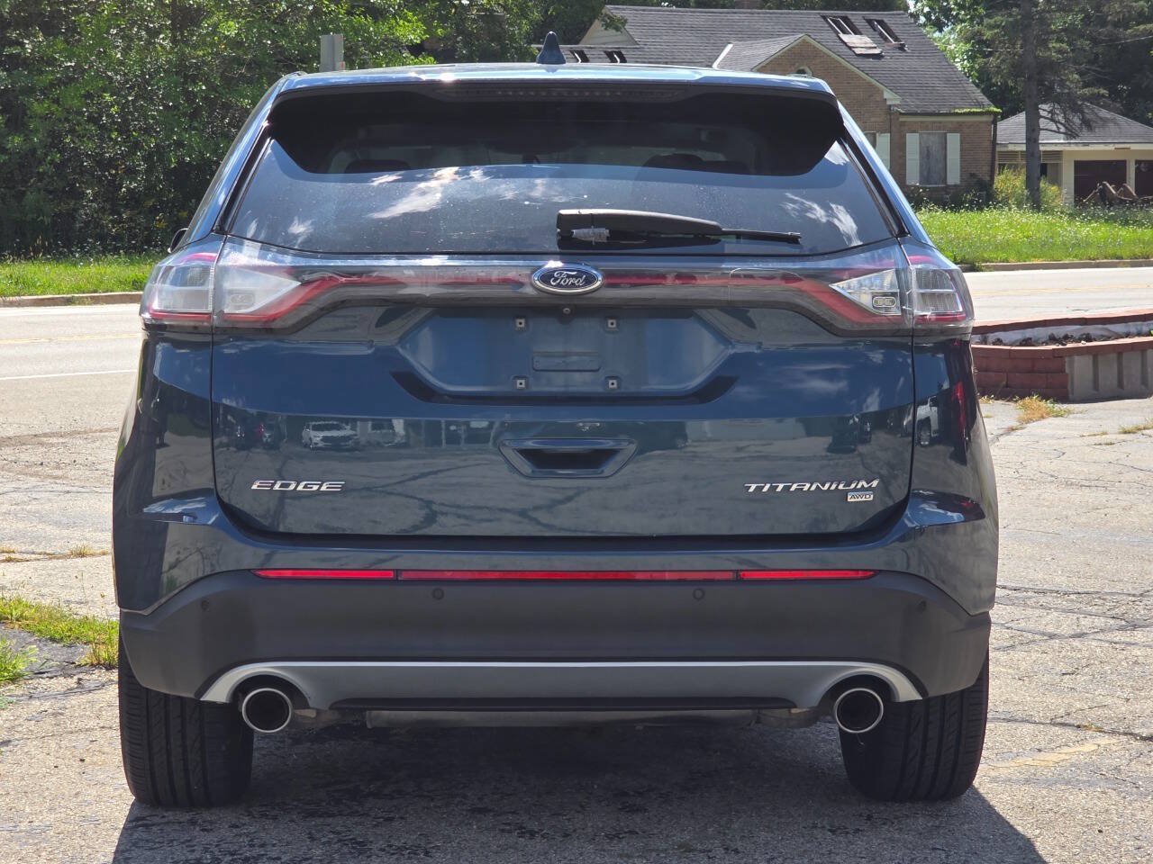 Used 2016 Ford Edge Titanium w/ Equipment Group 301A AWD/4WD image 5