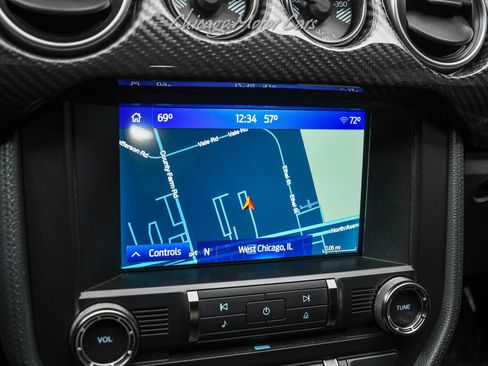 Used 2022 Ford Mustang Shelby GT500 w/ Carbon Fiber Track Pack image 14