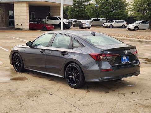 Certified 2025 Honda Civic Sport image 7
