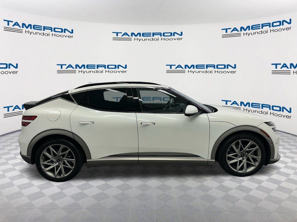 Used 2023 Genesis GV60 Advanced AWD/4WD image 6