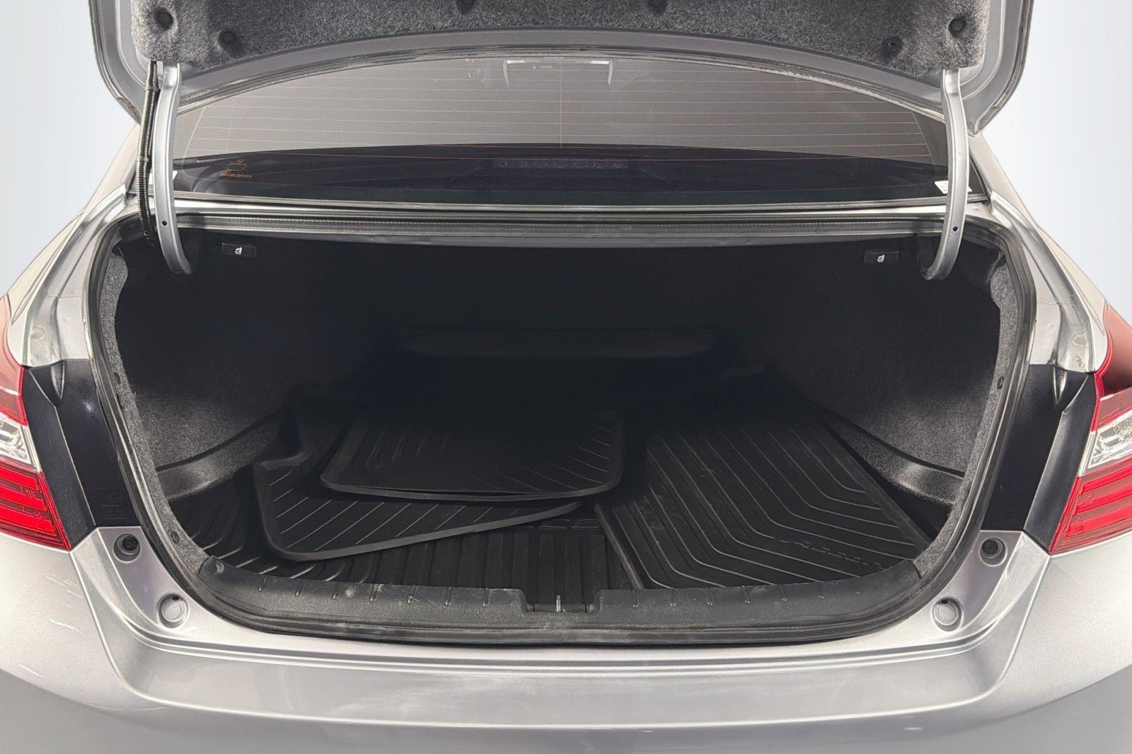 Used 2016 Honda Accord EX image 23