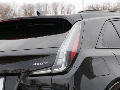 Used 2024 Cadillac XT4 Sport image 17