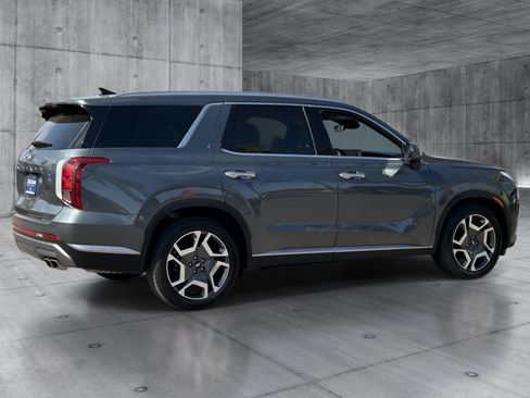 Used 2025 Hyundai Palisade SEL FWD image 5