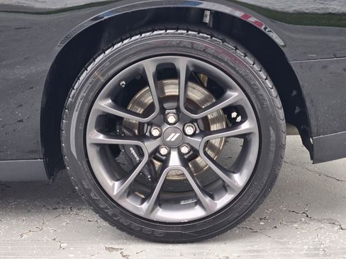Used 2021 Dodge Challenger R/T Scat Pack RWD image 17