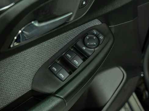 Certified 2023 Chevrolet TrailBlazer LT w/ Convenience Package FWD image 33