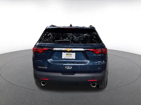 Used 2023 Chevrolet Traverse LT FWD image 6