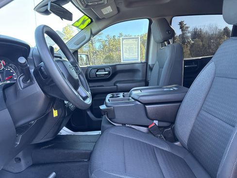 Used 2022 Chevrolet Silverado 1500 Custom Trail Boss w/ Safety Confidence Package image 21