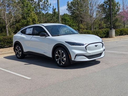 New 2026 Ford Mustang Mach-E Select w/ Comfort Package image 2