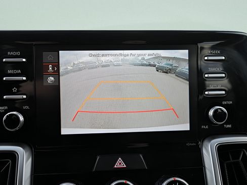 Used 2023 Kia Sorento LX AWD/4WD image 36