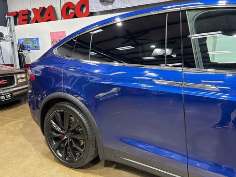 Used 2016 Tesla Model X Performance image 36