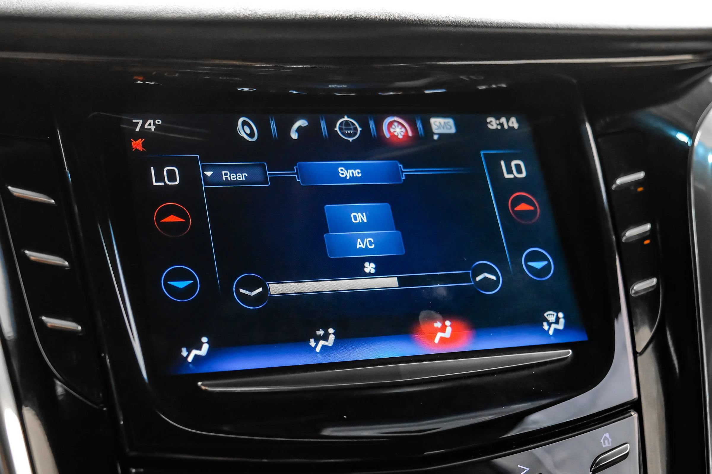 Used 2016 Cadillac Escalade Platinum AWD/4WD image 34