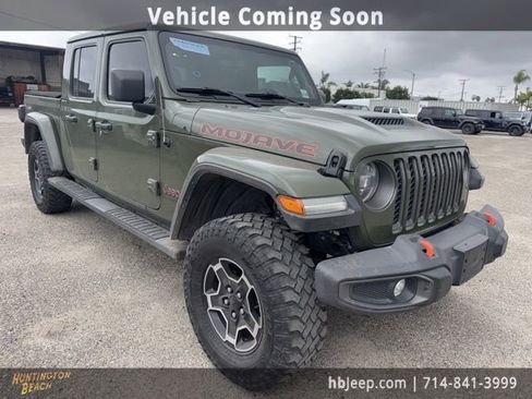 Used 2021 Jeep Gladiator Mojave image 3