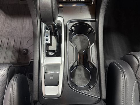 Used 2024 Subaru Ascent Limited w/ Technology Package image 13