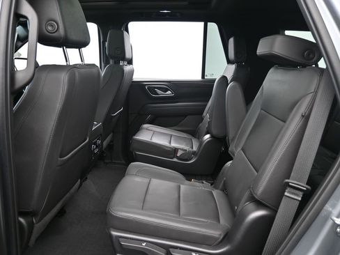 Used 2022 Chevrolet Tahoe LT w/ LT Signature Plus Package image 32