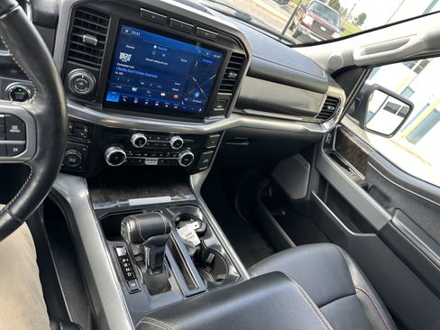 Used 2023 Ford F150 Lariat image 11