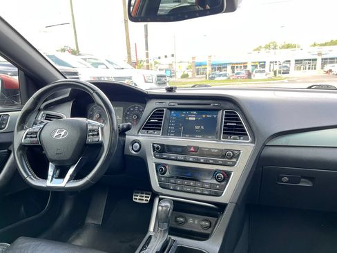 Used 2015 Hyundai Sonata Sport 2.0T w/ Option Group 07 FWD image 14