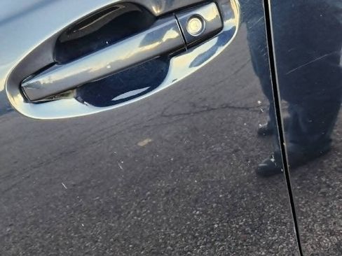 Used 2013 Subaru Legacy 2.5i Premium AWD/4WD image 38