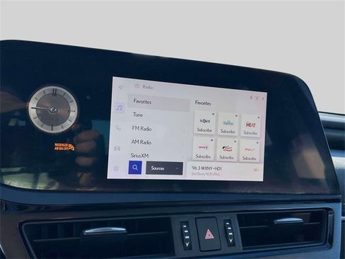 Used 2023 Lexus ES 350 350 image 34