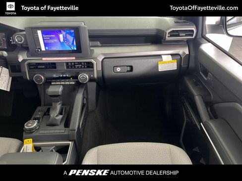 Used 2026 Toyota 4Runner SR5 AWD/4WD image 19