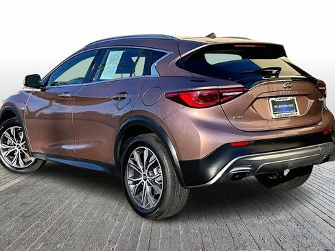 Certified 2017 INFINITI QX30 Premium w/ Navigation Package image 6