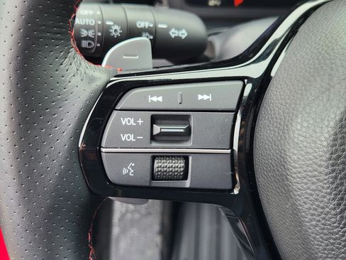 Certified 2025 Acura ADX A-Spec image 23