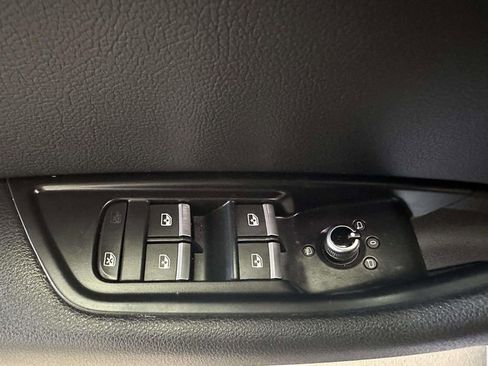 Used 2019 Audi A4 2.0T Premium w/ Convenience Package AWD/4WD image 21