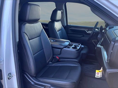 Used 2022 Chevrolet Silverado 1500 LT image 21