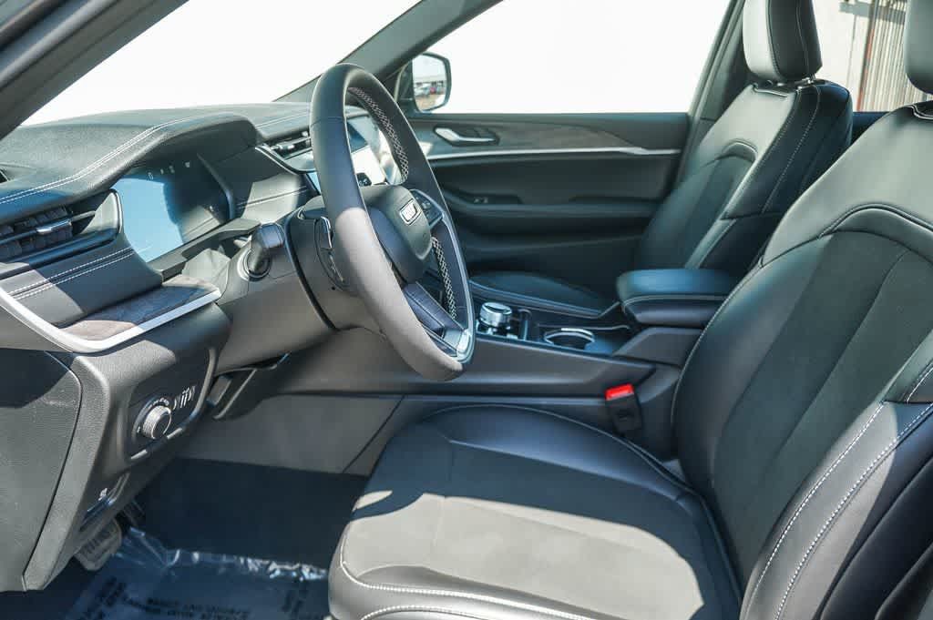 Used 2026 Jeep Grand Cherokee L 4WD image 19